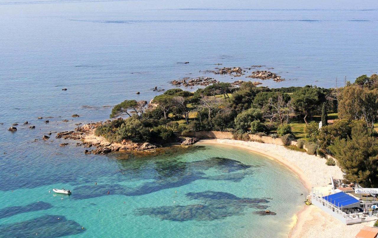 Appartement T2 De Standing Avec Parking A 250 Metres De La Plage, Route Des Sanguinaires, Ajaccio Ajaccio  Kültér fotó